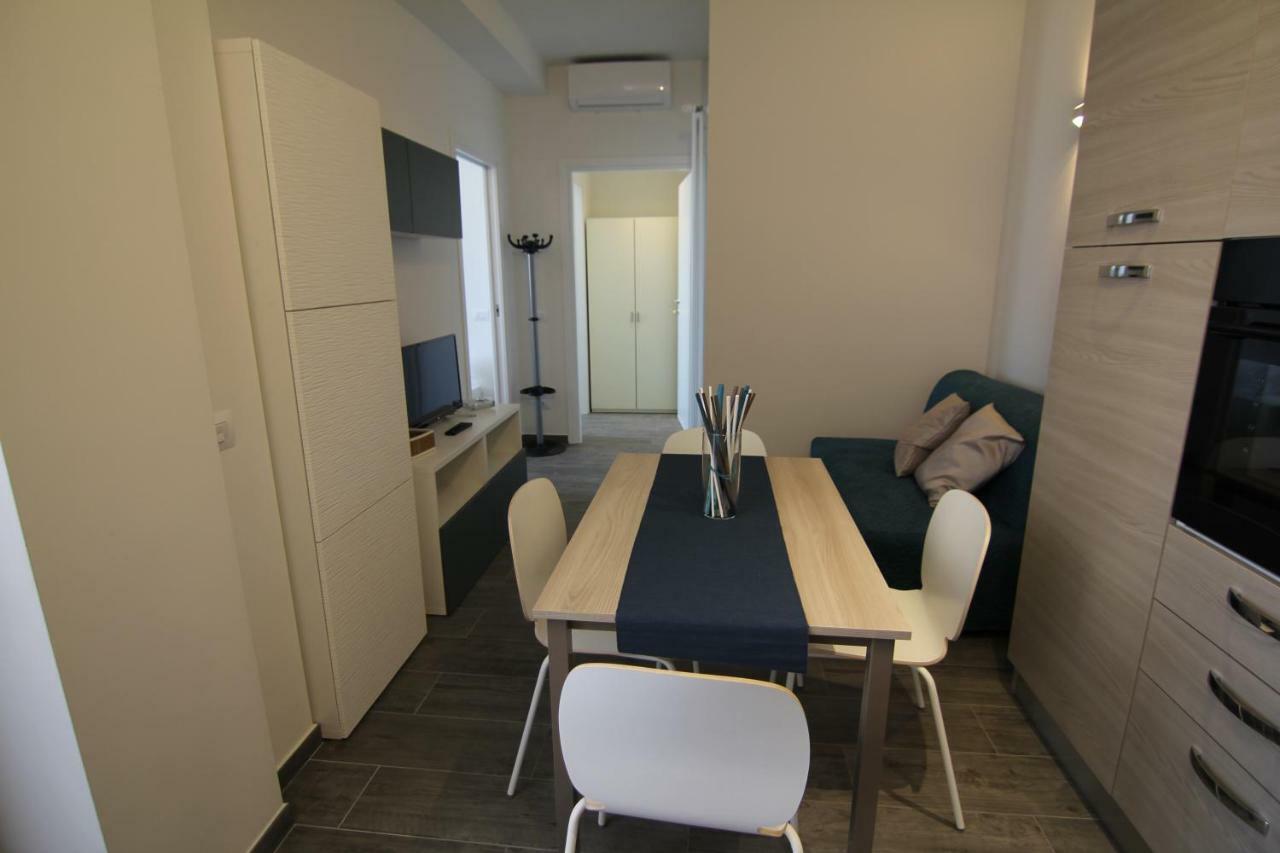 Appartamento Zona Torregalli_Nuvola Rossa Florencia Exterior foto